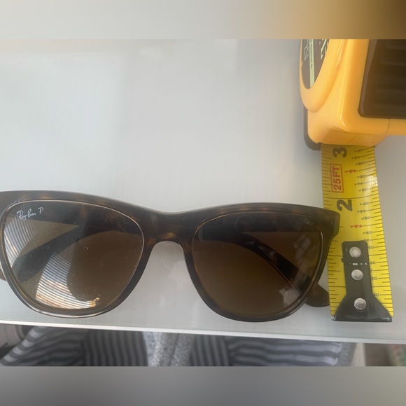 Ray Ban Sunglasses - Picture 7 of 10